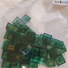 透明キーキャップの画像