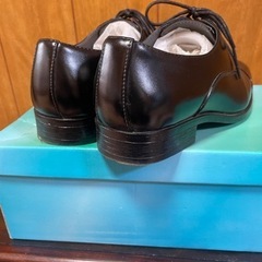 ビジネスシューズ　革靴　合皮　防水使用の画像