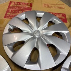 新車外し トヨタ純正14インチホイールキャップの画像