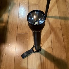 懐中電灯　マグライト4セルＤフラッシュライト　　　の画像