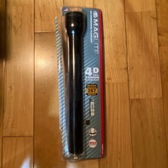 懐中電灯　マグライト4セルＤフラッシュライト　　　の画像