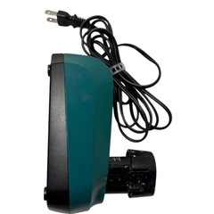 マキタmakita DC10WA 充電器の画像