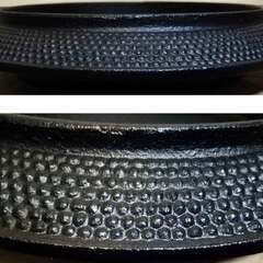 未使用 ◆ 鉄鍋 すき焼鍋 25cm × 5㎝ ◆ 鋳鉄 鉄器 両手 本格 鍋 料理 キッチン 台所 調理 すき焼き すきやき 肉すき 昭和 レトロ ◆ 太鉄の画像