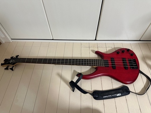 エレキベース Toby Deluxe IV Walnut Satin