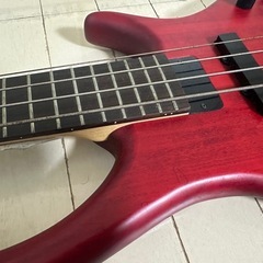 エレキベース Toby Deluxe IV Walnut Satinの画像