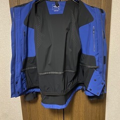 【Y00075】THE NORTH FACE（ザノースフェイス）マウンテンジャケット　GORE-TEX（ゴアテックス）　Mの画像