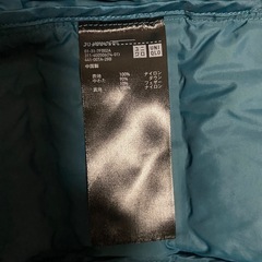 【Y00076】UNIQLO（ユニクロ）ウルトラライトダウンシームレスパーカ　ジャケット　Lの画像