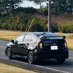 トヨタ プリウス S ツーリングセレクション G'S スポーツの画像