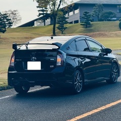 トヨタ プリウス S ツーリングセレクション G'S スポーツの画像