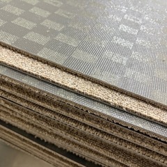 サンゲツ　タイルカーペットの画像