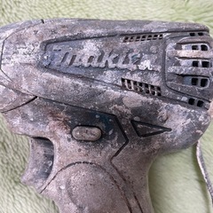 makitaのインパクト!!＋3500円で充電器も付けれます‼️の画像