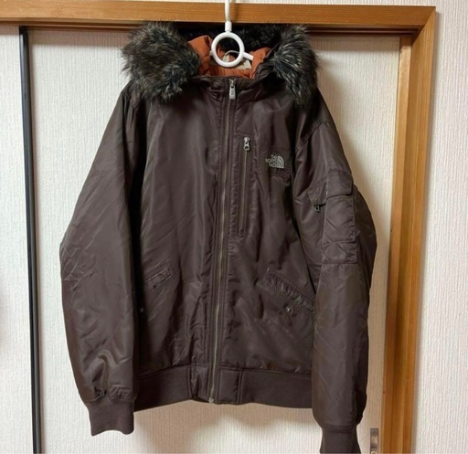 ノースフェイス　ダウンジャケット