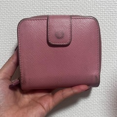 PRADA 折り畳み財布  の画像