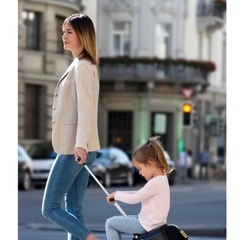 マイクロスクーター Micro Luggage Easy 子供乗せキャリーケースの画像