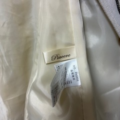 Piacere ピアチェーレ　ナイロンフリル切り替えダンボールベストの画像