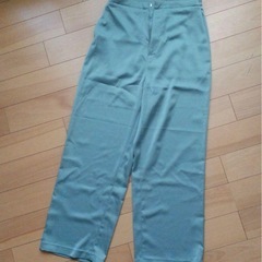 レプシム　ユニクロ　パンツ3枚セット　Lサイズの画像