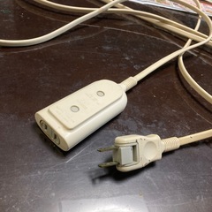 あると便利　3メートル延長コードの画像