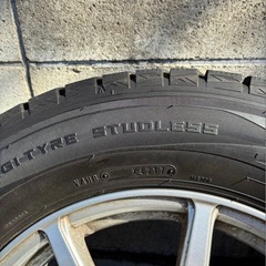 DUNLOP製215/65R16のWINTER MAXXタイヤセット。の画像