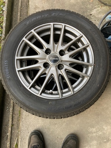 スタッドレスタイヤ　4本 TOYO　175/65R14 82Q