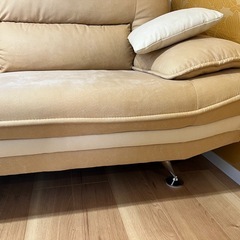 ソファーの画像