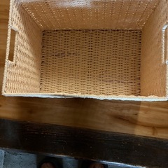収納カゴ３個の画像