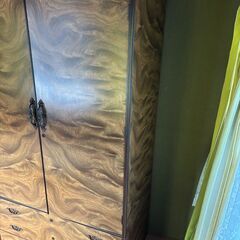 アンティーク調 木製ワードローブ クローゼット 洋服タンス 収納家具の画像