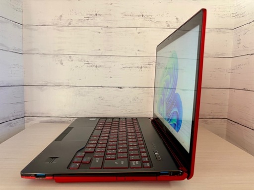⭐️美品 爆速?【Windows11 25H2✨】富士通LIFEBOOK SH90B1/2017年製/13.3インチ/WQHD/Cor