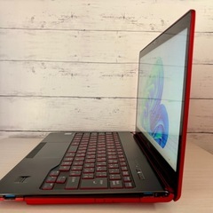 ⭐️美品【Windows11 25H2✨】富士通LIFEBOOK SH90B1/2017年製/13.3インチ/WQHD/Core i5/メモリ8GB/SSD.256GB/タッチパネル機能☝️/Microsoft Office2021搭載/バッテリー大容量🔋✨の画像