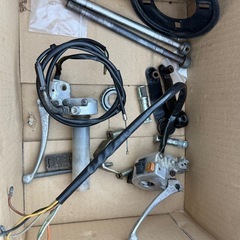 仮出品⚠️HONDA シャリー　バラバラの画像