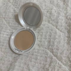 使用済み　UV プレストパウダークールaフェイスパウダー 8g SPF50+PA++++の画像