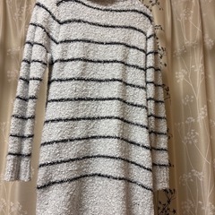 レディースデニム襟付きセーターの画像