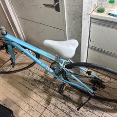 GIANT  Liv  ジャイアントのクロスバイク 水色 700Cの画像