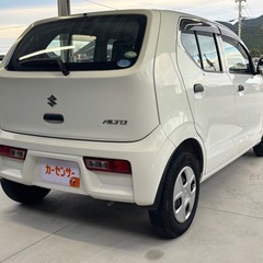 スズキ アルト Fグレード 希少な4WDモデル × オートギヤシフトの一台です！ 雪道や山間部でも安心して走れる人気仕様になります。の画像