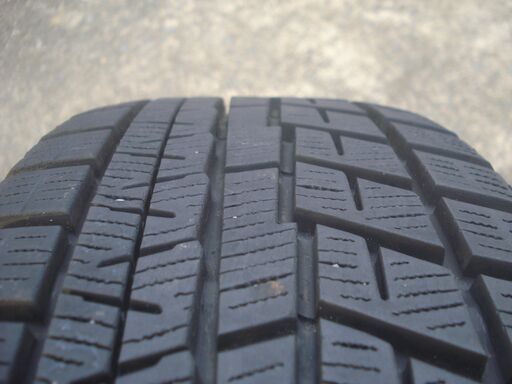コンパクト車用スタッドレス　175/65R15　2023年製　アルミセット　中古