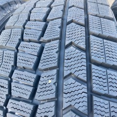 セレナ ポクシー プリウス 195/65R16 スタッドレスタイヤ 4本 DUNLOP WINTER MAXX バリ山 2019年製の画像