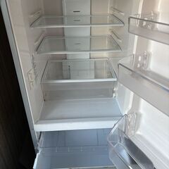 HITACHI 冷蔵庫 シルバー 3ドアの画像