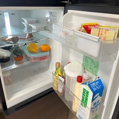 Hisense1・2人暮らし用冷蔵庫の画像