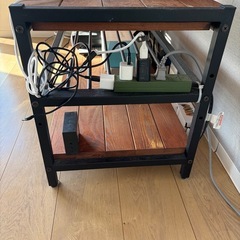 テレビボードの画像