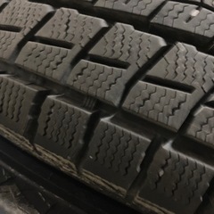 215/70R16 2020年　バリ山　ダンロップ
sj8 スタッドレス4本の画像