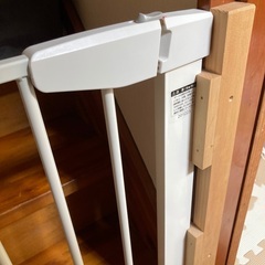 【中古】ベビーゲートの画像