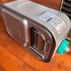 石油ファンヒーターの画像