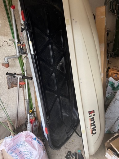 ルーフボックス