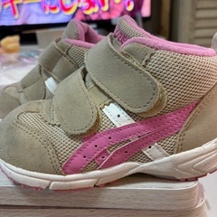アシックスの14センチの子供靴です。中古の画像