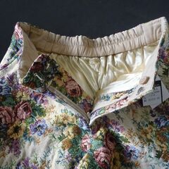 イング（INGNI） 花柄ゴブランショート　レディースズボンの画像