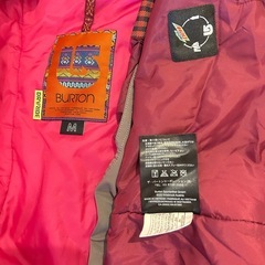 Burton スノーボードウエアの画像