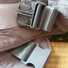 抱っこ紐 ヒップシート
の画像