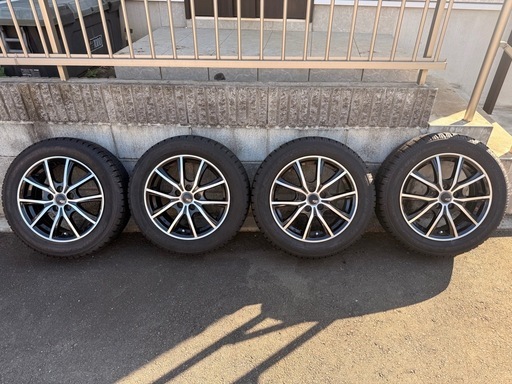 ホイール付スタッドレスタイヤ譲ります