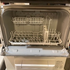 食洗機（パナソニックNP-TSP1-W）の画像