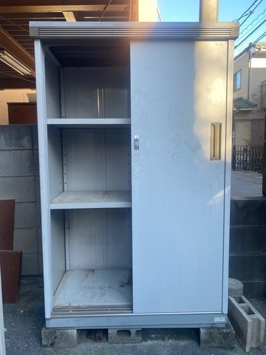 イナバ物置 倉庫　収納庫tj-5.88788588