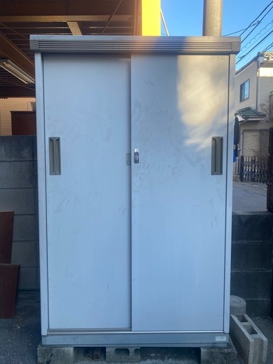 イナバ物置 倉庫　収納庫tj-5.88788588